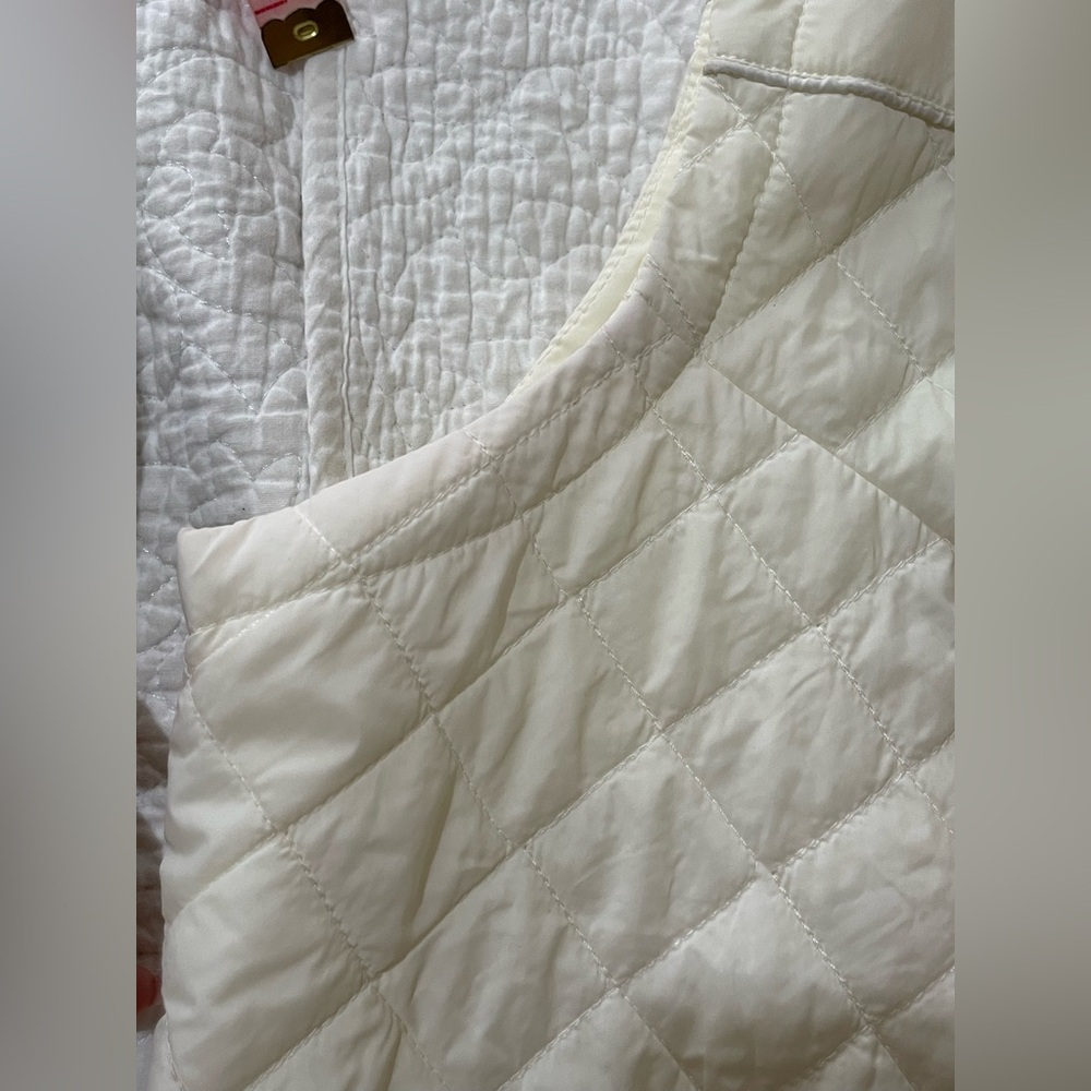 Her Universe | Star Wars Princess Leia Vest | 3/3x - Picture 12 of 16